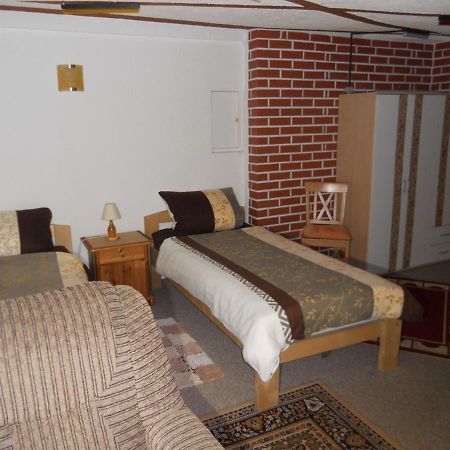 Familienpension Erfurt Extérieur photo